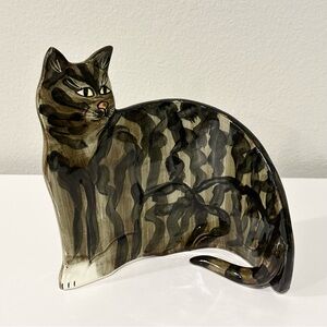Vintage Seymour Mann Ceramic Cat Figurine – Flat Curved Design
